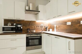PRENÁJOM zariadený moderný 2-izbový byt s balkónom v Stupave - 8