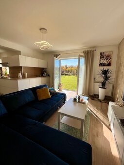 Útulný 3-izb. domček, Sľažany, 10,7á záhrada, zariadený - 8