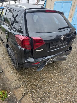 Suzuki Vitara 1.4 BoosterJet K14D Mildhybrid 4WD 2022 - 8