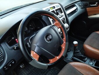 Predám Kia Sportage - 8