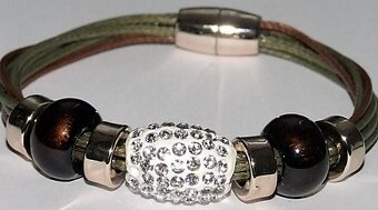Moderne naramky s kamienkami - 8