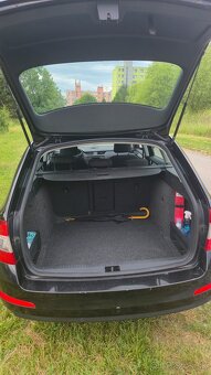 Škoda Octavia combi 2,0Tdi 110kw - 8