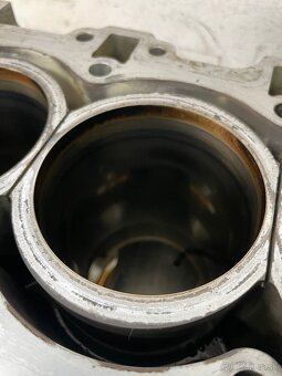 BMW N55B30A blok motora - 8
