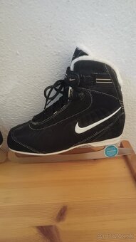 Damske ladove korcule NIKE velkost 42 - 8