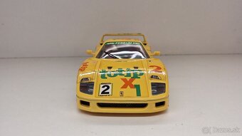 1:18 FERRARI F40 No 2 - 8
