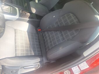 Predam Audi A4 B8 2.0Tdi - 8