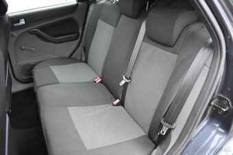 Ford Focus 1.6 16V Duratec Classic X - 8