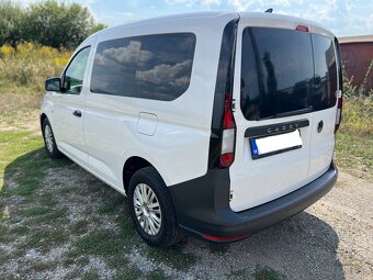 Volkswagen Caddy 2.0 TDI 2022 5 miestne -- 2022-- - 8