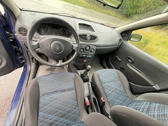 Renault Clio 1.2 16v hatchback 5-dverový - 8