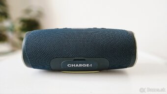 JBL Charge 4 v top stave Original - 8