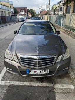 Mercedes Benz triedy E 212 350 CDI - 8