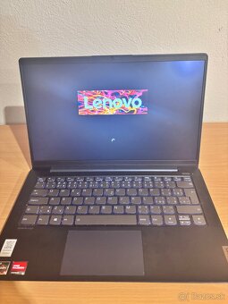 Lenovo IdeaPad 5 - 8