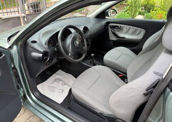 Seat Ibiza 1,2i Nová STK serviska benzín manuál 47 kw - 8