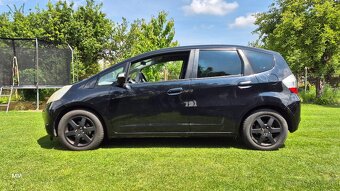 Honda Jazz , nová TK + EK platná do mája 2027 - 8