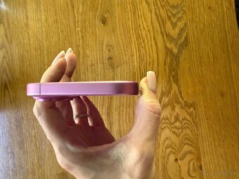 Predám Apple Iphone 16 128 GB s PRASKNUTÝM DISPLEJOM - 8