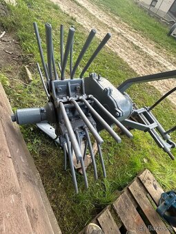 Predám vyorávač zemiakov - 8