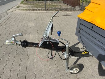 Šroubový kompresor skrutkovy Atlas Copco XAS 47, Doosan - 8