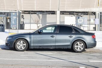Audi A4 2.0 TDI, 105kW (2008) - 8