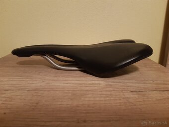 Selle Italia SLR Boost Kit Carbonio Superflow L sedlo, 145 m - 8