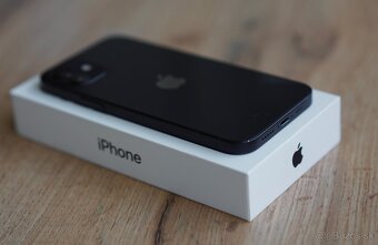 Repasovaný iPhone 12 128GB Black,  v záruke - 8