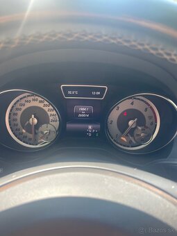 Mercedes-Benz CLA 200cdi Shooting Brake - 8