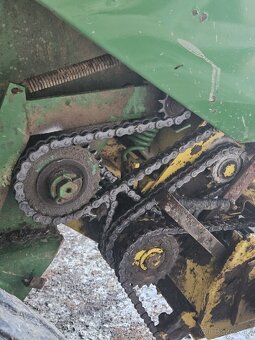 Lis balikovac John Deere 590 - 8