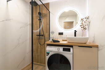 PRENAJATÝ - Na prenájom menší 2 izbový byt na ulici Palkovič - 8