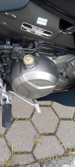 Honda XL 1000 Varadero - 8