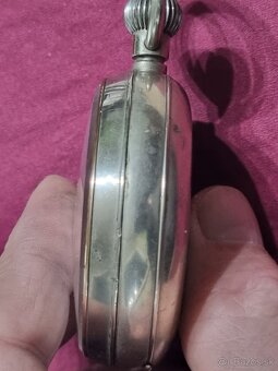 Veľké,8 dňové vreckové hodinky. - 8