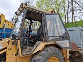 JCB 3CX 4X4 - 8
