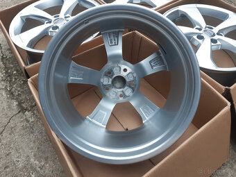 5x112 19" Audi S3, RS3 -nové sady - 8