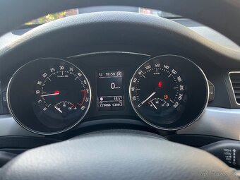 Škoda superb 1,6 77kw - 8