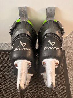 BRANKÁŘSKÉ BRUSLE BAUER  KONEKT vel. 10-10,5 - 8