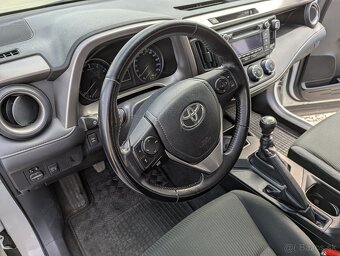 RAV4 2.0 l benzin 4x4 - 8