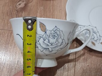 Porcelánová čajová sada - šálky + podšálky - 8