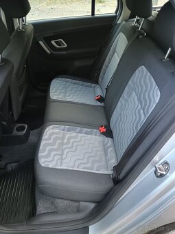 Skoda Fabia 1,4TDI nova STK - 8