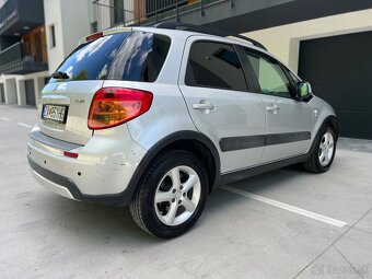 Suzuki SX4 1.5 GLX Urban Line - 8