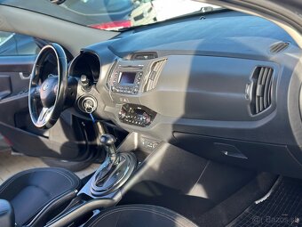 KIA SPORTAGE - 8