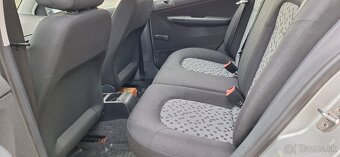 ŠKODA FABIA 1.4 NÁJAZD LEN 166.000 KLIMA/NOVÁ STK - 2500-EUR - 8