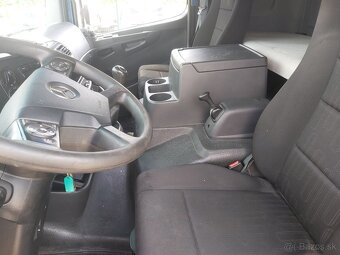 Mercedes Atego - 8