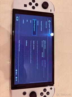 Nintento Switch OLED - Bundle - 8