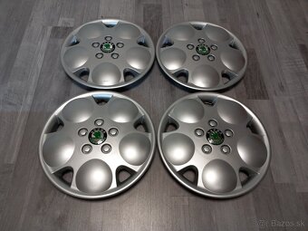 Dobové puklice Bouli, Škoda sada - 8