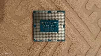 MSI GTX 960 4G, Intel Core i5 4960K, Kingston hyperX DDR 3 - 8