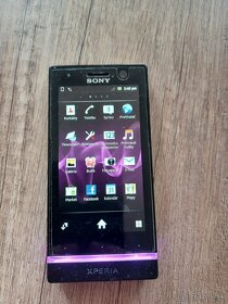 Sony Experia - 8