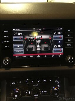 Škoda Kodiaq 2.0 TDI 4x4 DSG 147KW PANORAMA,WEBASTO - 8