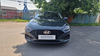 Hyundai i30HB 1,0 TGDi 6MT FAMILY - 8