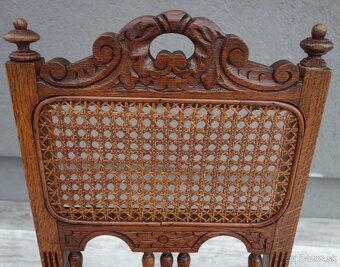 Set historických stoličiek – ( 4 ks ) . - 8
