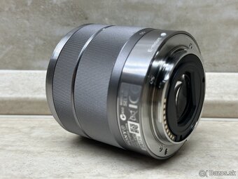 Sony SEL 18-55mm f/3.5-5.6 - 8