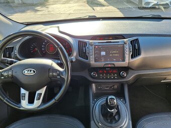 KIA Sportage 2.0, 135KW, 4WD - 8