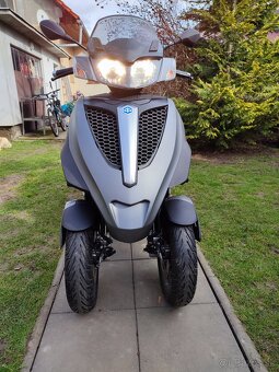 Piaggio MP3 Yourban 300 - 8